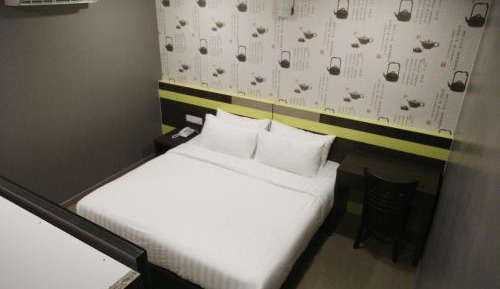 Standard King Room