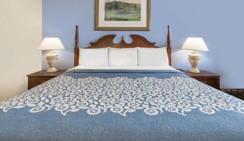 King Room - Non-Smoking