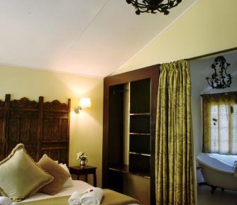 Deluxe Double or Twin Room with Garden View