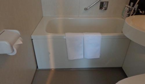 Twin Room - Non-Smoking