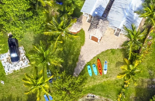 Buenavista Cabin | Hermosa Cabaña Caribeña en la Laguna de Bacalar