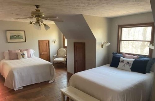 Morgantown Cabin | Authentic Log Cabin built in 1827