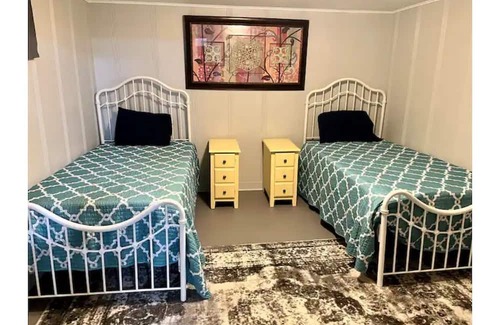 Raymond Cabin | Country Farmhouse- rural, cabin style, rustic ranch house