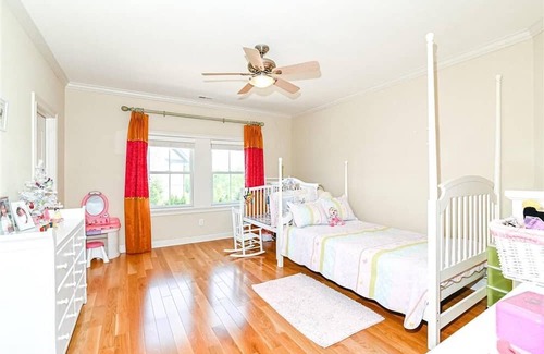 The Village of West Clay House | Beautiful large 5 bedroom house with basement