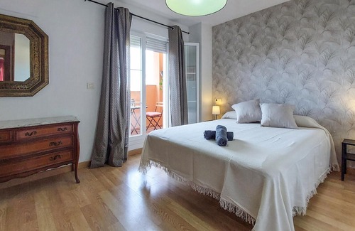 Rincon de la Victoria Apartment | On the coastal hills of Rincon de la Victoria welcomes you this large and comfortable apartment with