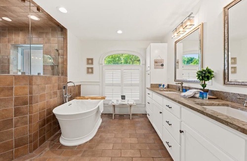 Isle of Palms House | Updated Island home with Private Pool and Spa in the Heart of Isle of Palms!