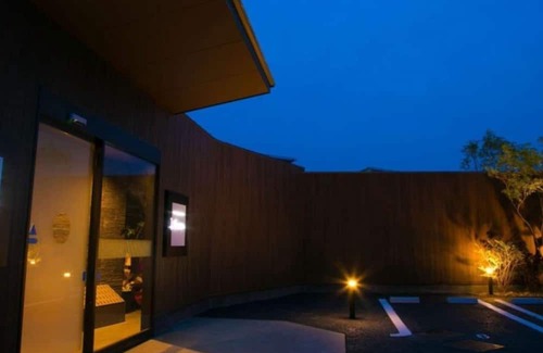 Oita House | Twin room Onsen openair bath / Oita Ōita