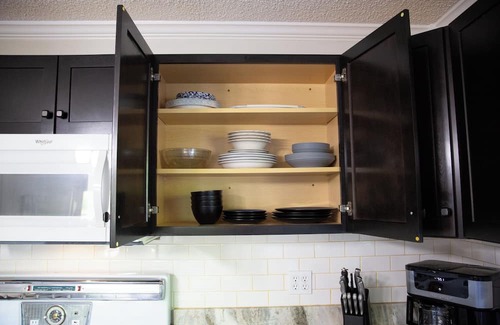 Smithville Cabin | Cedar Cabin with spa Near Center Hill