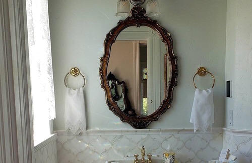 Winters House | Experience Historic Stunning Elegant Romantic Luxury Near Downtown Fine Dining