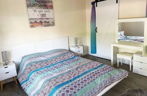 Airport Area Condo | Private room with private bathroom near UCI