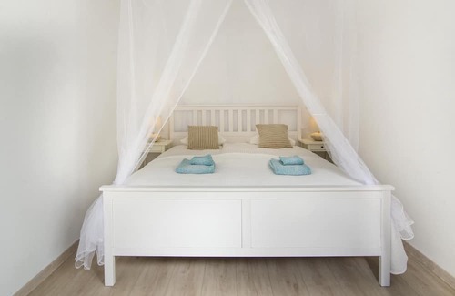 Santanyi Cottage | Casa La Limonera. Townhouse with pool for up to 6 persons in Santanyi