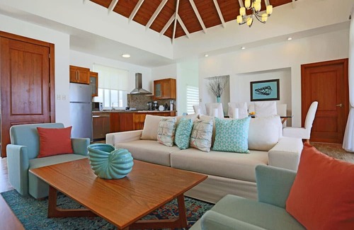 Playa Chiquita Villa | Luxury Oceanfront 3-bedroom villa #2