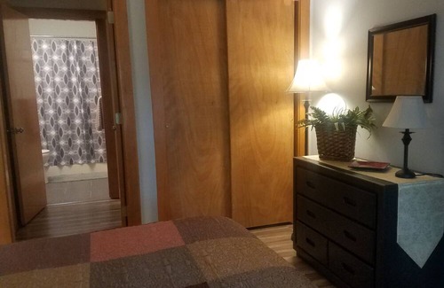 Bangor Apartment | 1 bdr, safe, secure building, centrally located in Bangor Maine.