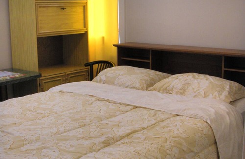 Harrisburg - Hershey Apartment | High Quality Small Furnished Guestroom. Self contained. No Shares.