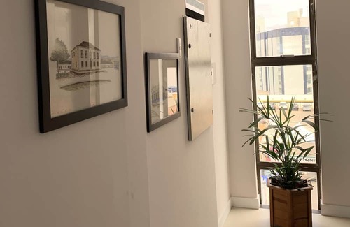 Centro Apartment | Next to Victoria Apt 202