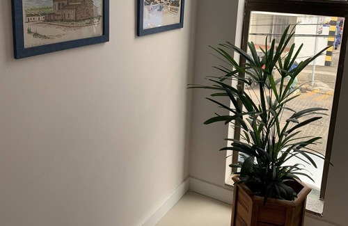 Centro Apartment | Next to Victoria Apt 202