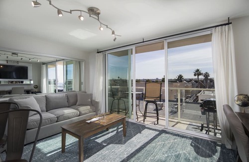 Mission Beach Condo | Newly Remodeled Beach Condo!!!