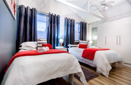 Glentana Villa | The Owls Inn Country Villa's..... Between The Mountain And The Sea...