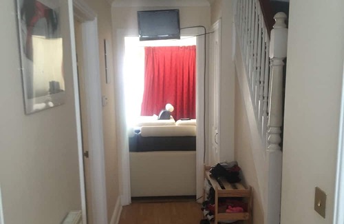 Colchester House | Home away from Home Stress free, Relax and Enjoy