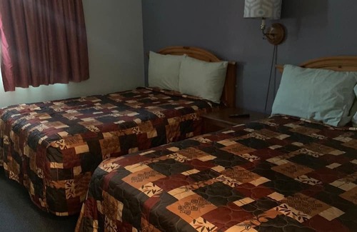 Charles City Hotel | Best budget inn