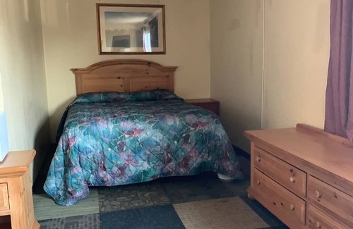 Charles City Hotel | Best budget inn