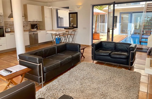 Bahia Calma Villa | Villa, private pool and fiber optic internet, close to the sea, sheltered courtyard