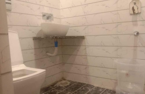 Dhanauli Hotel | Hotel C S Inn