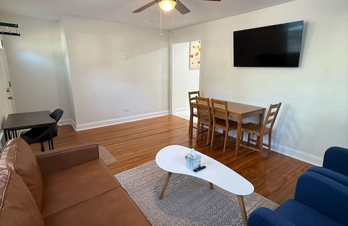 Durham Apartment | New Cozy Durham 2 Bedroom Home B
