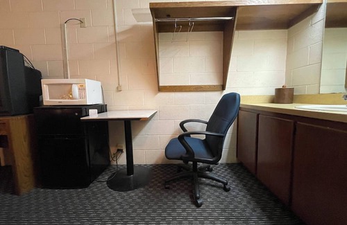 Bartlesville Hotel | Skyline Motel Bartlesville Hwy 75