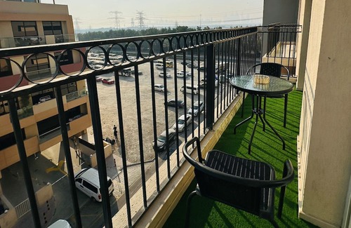 Jumeirah Lake Towers Apartment | Zapbed House-MAY 105