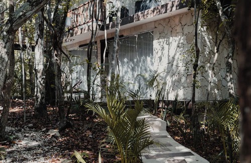 Chemuyil Villa | Tulum Jungle Villa Fuego