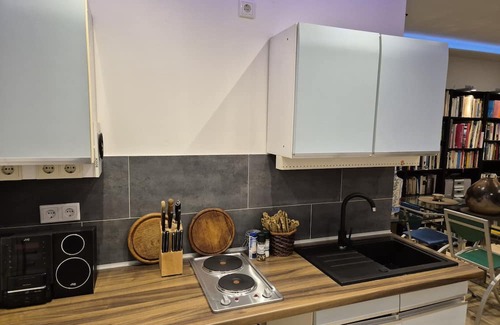 Wuppertal Apartment | Basic Apartment with Artistic Flair