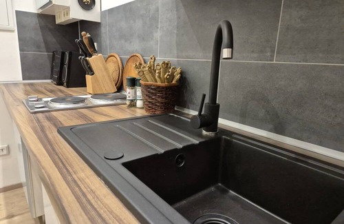 Wuppertal Apartment | Basic Apartment with Artistic Flair