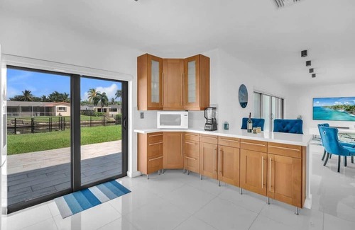 Ojus House | Aventura Waterfront Oasis - 4bed, 2Bath