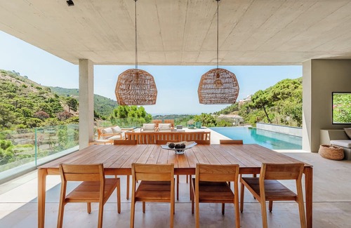 Benahavis Villa | Villa Discreta, Monte Mayor Country Club, Benahavís