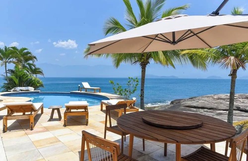 Tarituba House | Exclusive Paradise Island