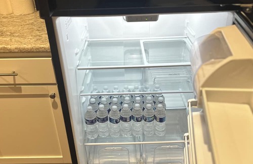 Ludowici House | Charming 2-bedroom townhome with AC, WiFi in welcoming Ludowici