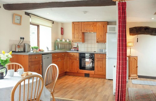 Umberleigh Cottage | 2 bedroom accommodation in Kings Nympton, near South Molton