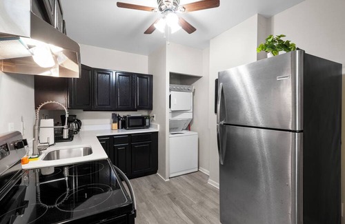 Short North Apartment | The Luxe Pearl Residences 872 – Stylish Stay in Short North! Highly Walkable