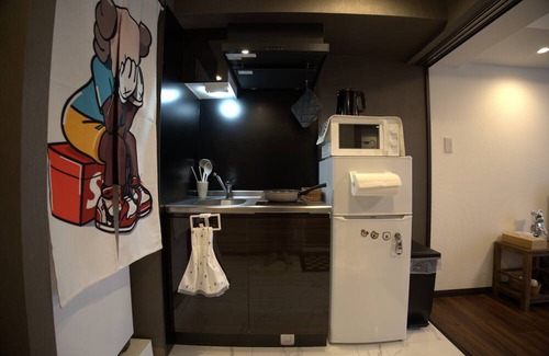 Soemon-cho Apartment | Namba/Dotonbori/Shinsaibashi/8 min. walk/Free WIFI/Max 2 people