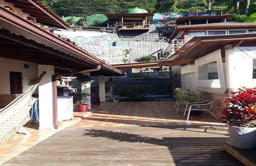 Ubatuba Condo | Enjoy nature in this cozy suite: air conditioning, Wi-Fi, TV, barbecue.manual