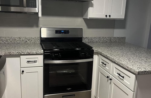 Chalmette Apartment | Charming 2-bedroom apartment with WiFi, AC in peaceful Chalmette