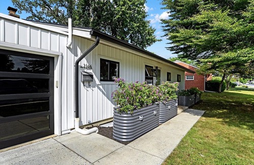Camp Hill House | Completely renovated home on tree-lined street!