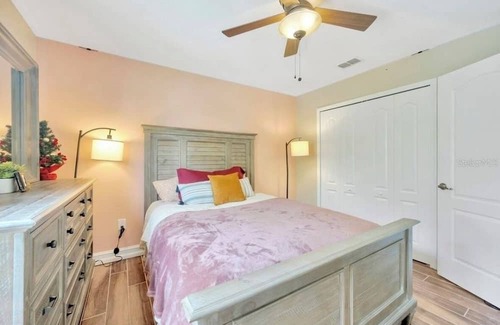 Live Oak Preserve House | Spacious 6 bedroom house with pool and grotto, movie theater room, AC and Wifi.