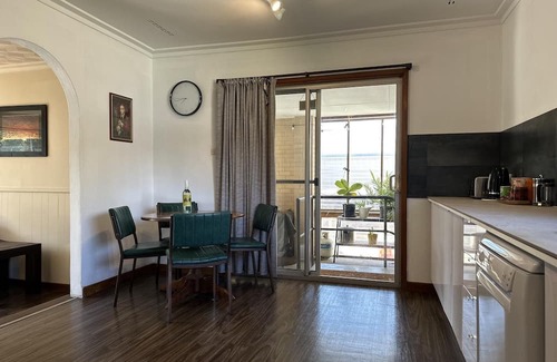 Robinson House | Bed down on Bramwell