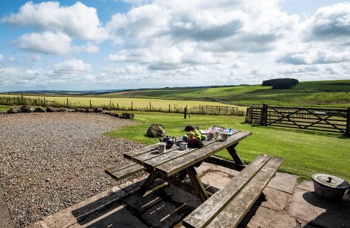 Haydon Bridge Cottage | Near Hadrians Wall - Hexham - Large Country Cottage - Tranquil 3 Bed 3 Bathrooms