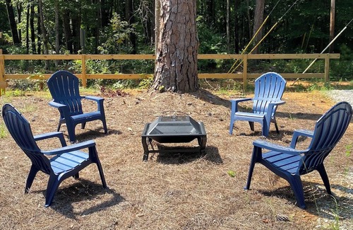 Fortson RV Rental | Lake Harding Lakeside Retreat campground with WiFi, AC in charming Salem Al.