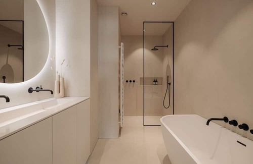 Bukit Batok Apartment | Peaceful & Mediative apartment for business traveller