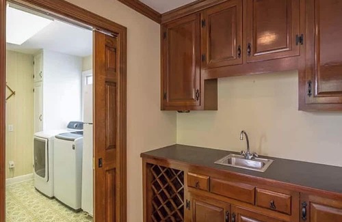 Lookout Mountain House | 11 Bdrm ~🏠🏡Mostly 1 Story 29ppl! RETREATS, FIRETABLE🔥Lkt Mtn 5acre