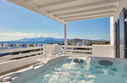 Agios Prokopios Apartment | Fantastic 1BR Suite with Jacuzzi Hot tub